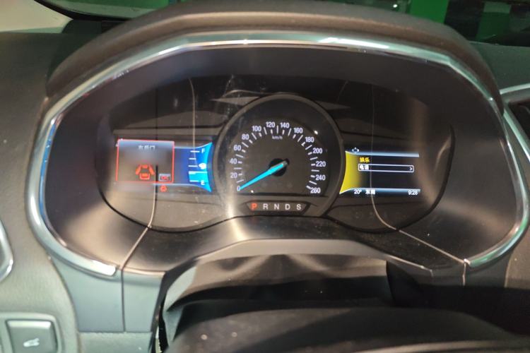 Used Ford Edge 2018 EcoBoost 245 Two-Wheel-Drive Titanium 7-Seater China VI Standard