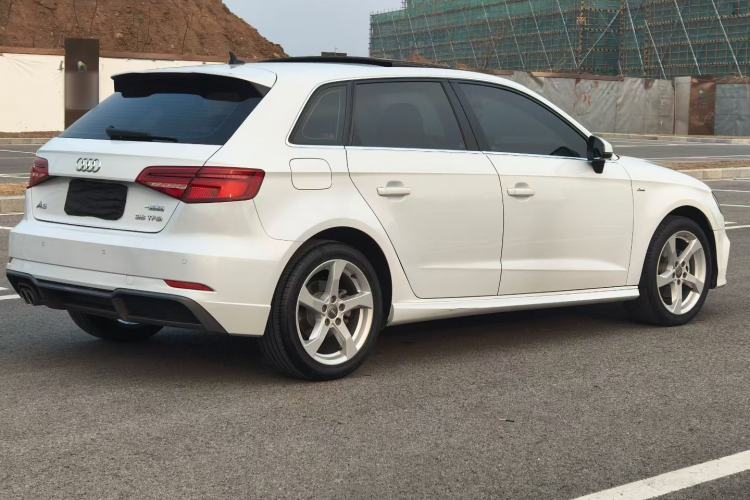 Used Audi A3 2020 Sportback 35 TFSI Fashion Edition China VI Emission Standard

