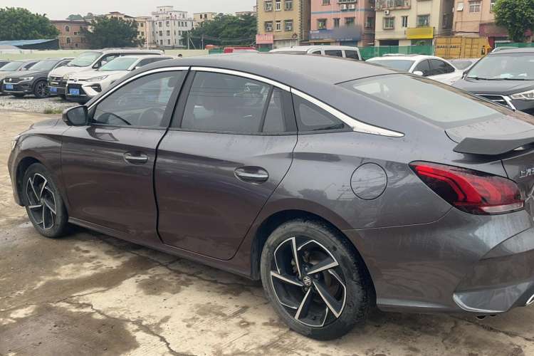 Used MG 5 2021 300TGI DCT Elegant Luxury Edition
