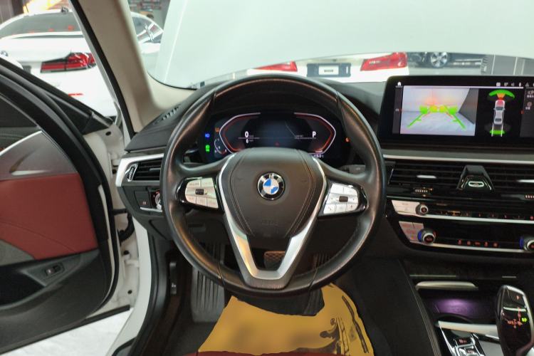 Used BMW 5 Series 2022 Restyled 525Li Luxury Package
