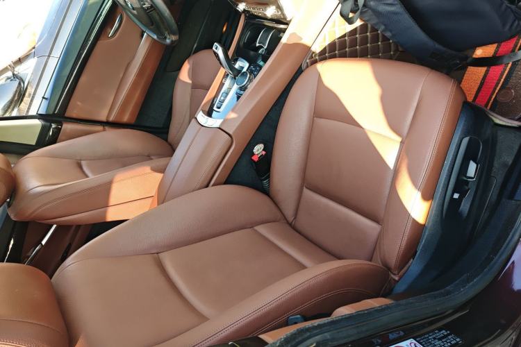 Used BMW 5 Series GT 2015 528i Leading Model