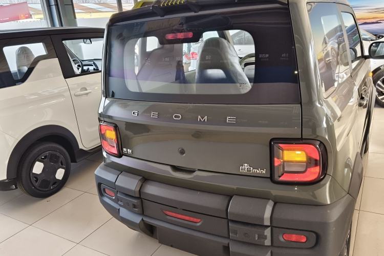 Used  Panda 2025 210km Panda Rider
