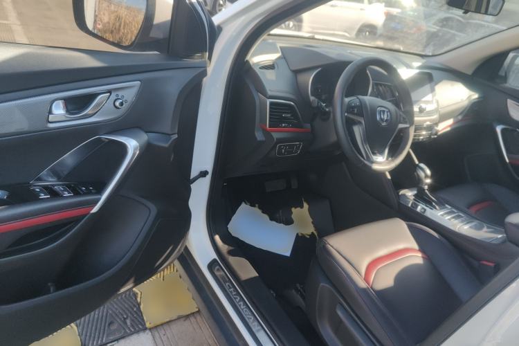 Used Changan CS55 2018 1.5T Automatic Colorful Edition China V Standard
