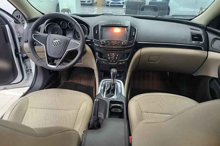 Used Buick Regal 2015 2.0L Leading Fashion Edition
