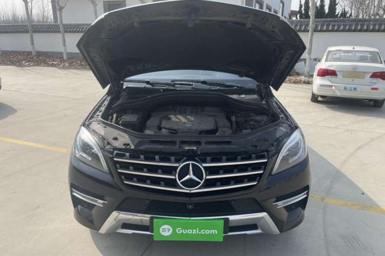 Used Mercedes-Benz M-Class 2014 ML 400 4MATIC Luxury Model