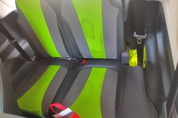 Used Roewe Clever 2021 302 km New Four-Seater Super-Efficient Version
