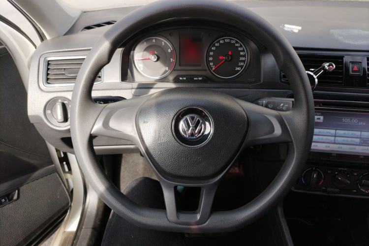 Used Volkswagen Santana 2016 1.4L Manual Fashion Edition