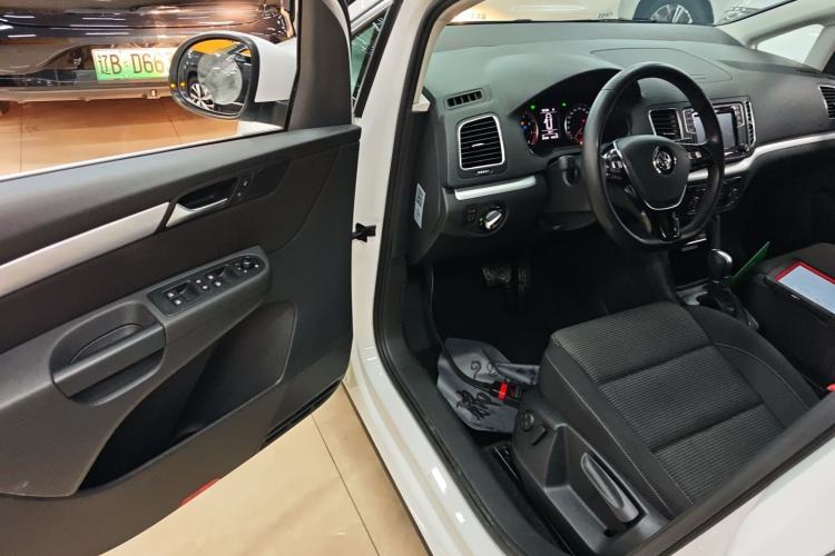 Used Volkswagen Sharan 2018 280TSI Enjoyment Model 7 Seats
