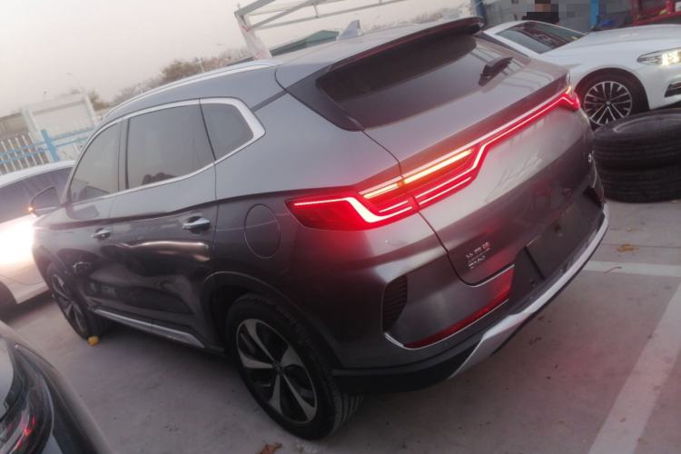 Used BYD Song PLUS New Energy 2021 DM-i 110KM Flagship Model
