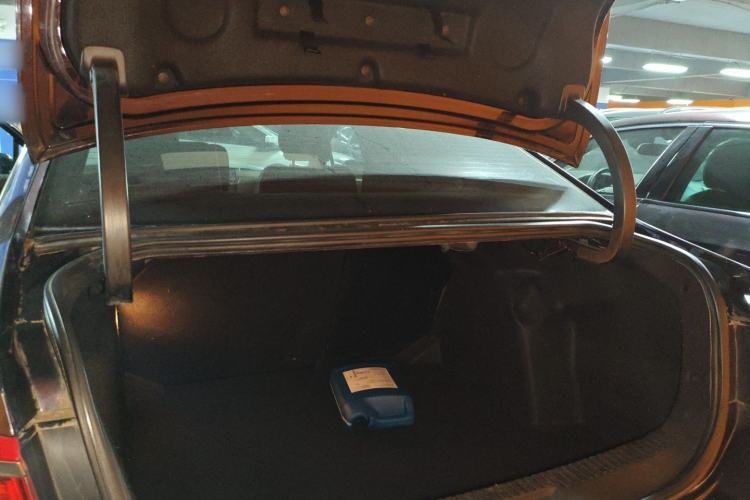 Used  5LS 2014 1.6T Prestige Edition THP200