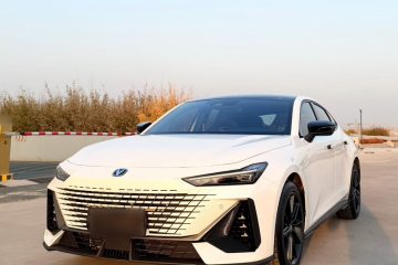 Used Changan UNI-V 2024 1.5T High-Energy Version
