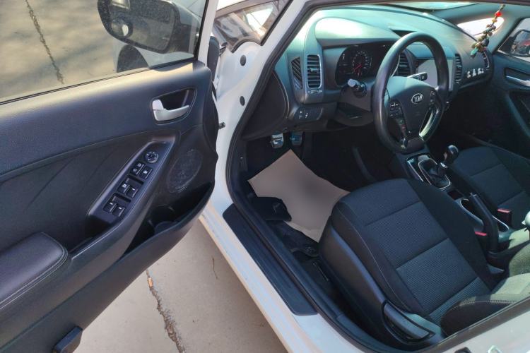 Used Kia K3 2016 1.6L Manual GL
