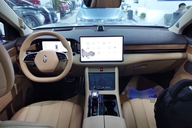 Used Hima AITO M7 2024 1.5T Rear-Drive Plus Version 5 Seats