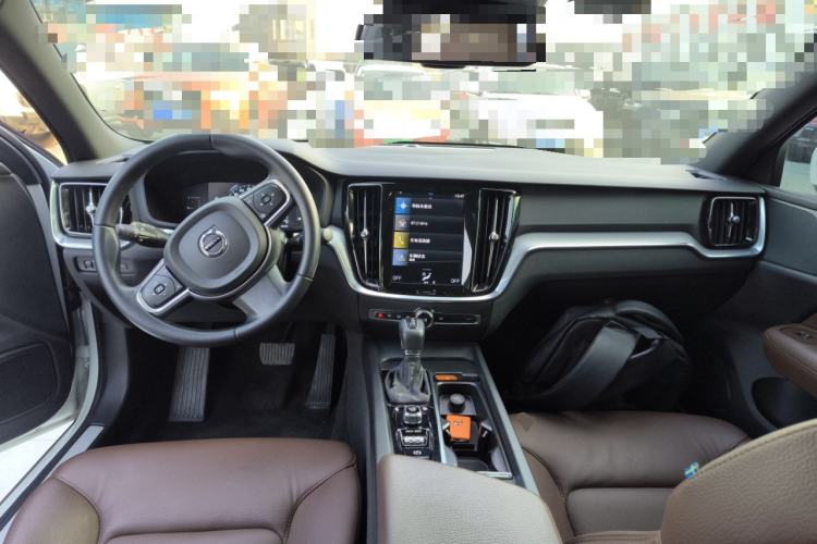 Used Volvo S60 2021 T4 Zhiyi Luxury Edition