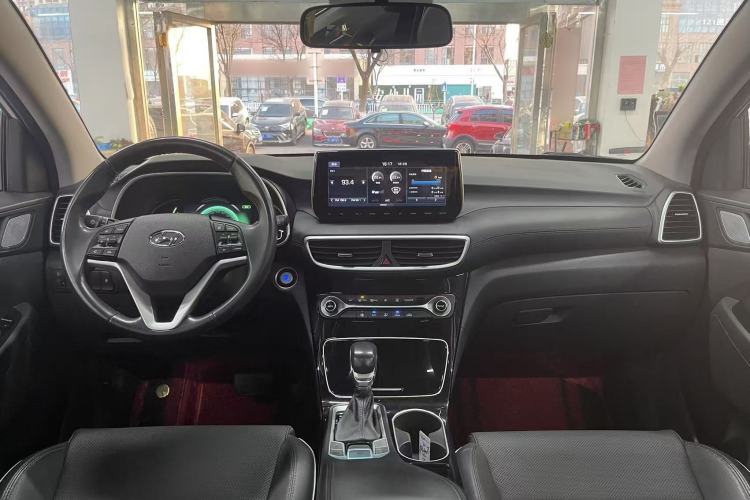 Used Hyundai Tucson 2019 280TGDi Dual-Clutch Two-Wheel Drive Fashion Edition China VI Standard