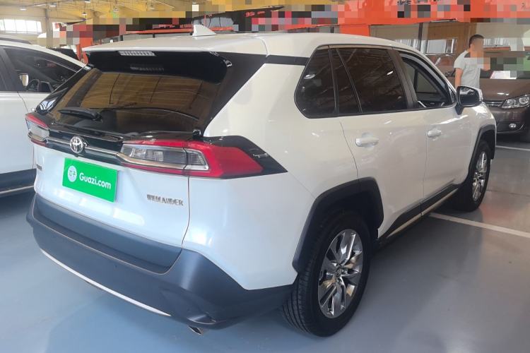 Used Toyota Wildlander 2022 2.0L CVT Two-Wheel Drive Luxury PLUS Edition
