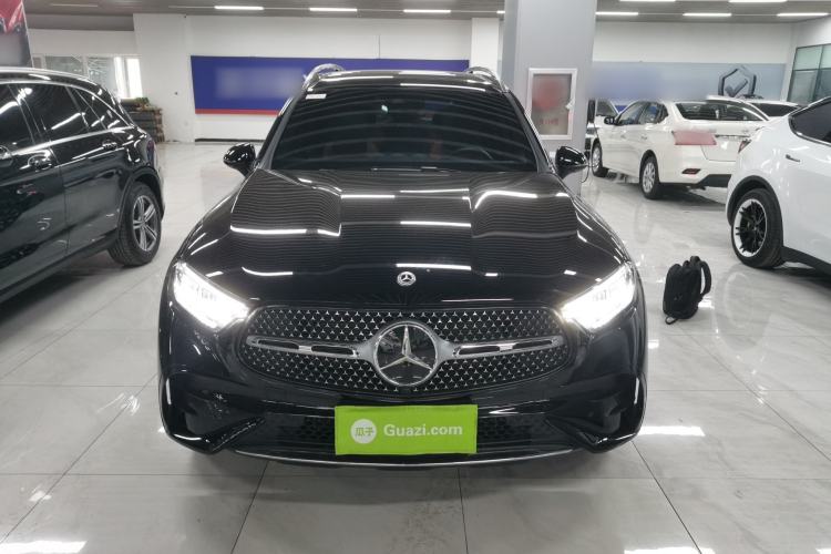 Used Mercedes-Benz GLC 2023 GLC 260 L 4MATIC Luxury Model 5 Seats
