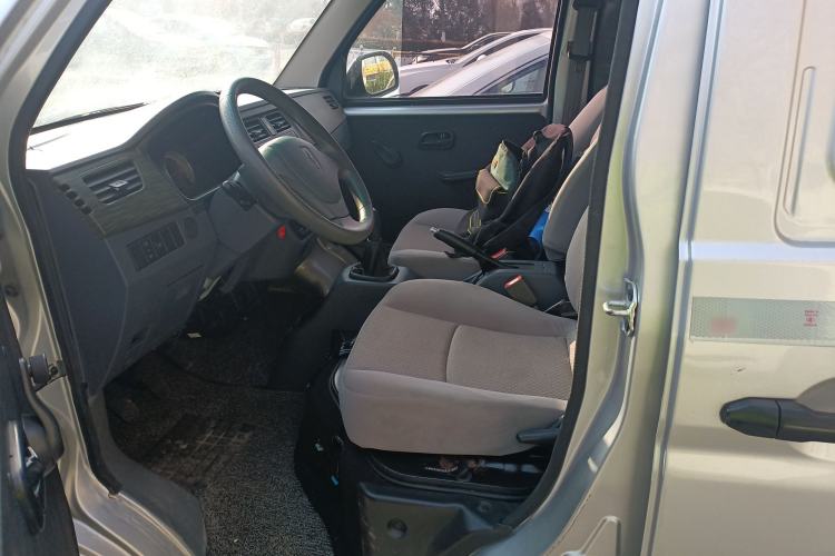 Used Jinbei Hiace X30 2021 1.5L Wealthy Van China VI Standard SWC15M
