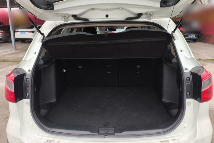 Used Suzuki S-Cross 2014 1.6L CVT Two-Wheel Drive Entry Model