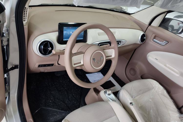 Used Wuling Hongguang MINIEV 2025 Four-Door Version Advanced Edition
