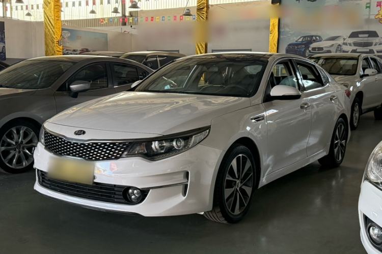 Used Kia K5 2016 2.0L Automatic LUX
