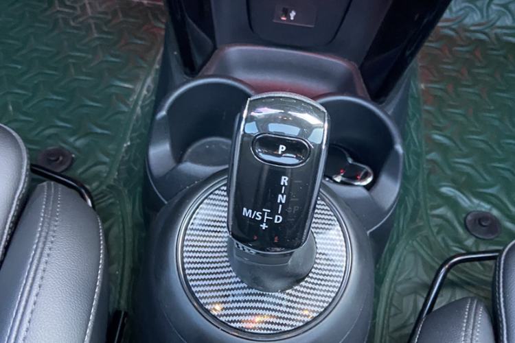 Used  MINI 2021 1.5T COOPER Classic Edition Five-Door Version
