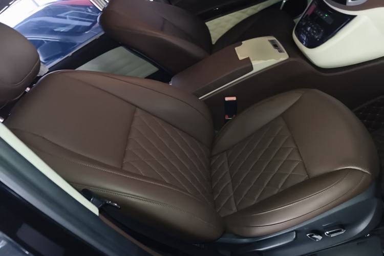 Used Mercedes-Benz Vito 2016 2.0T Elite Edition
