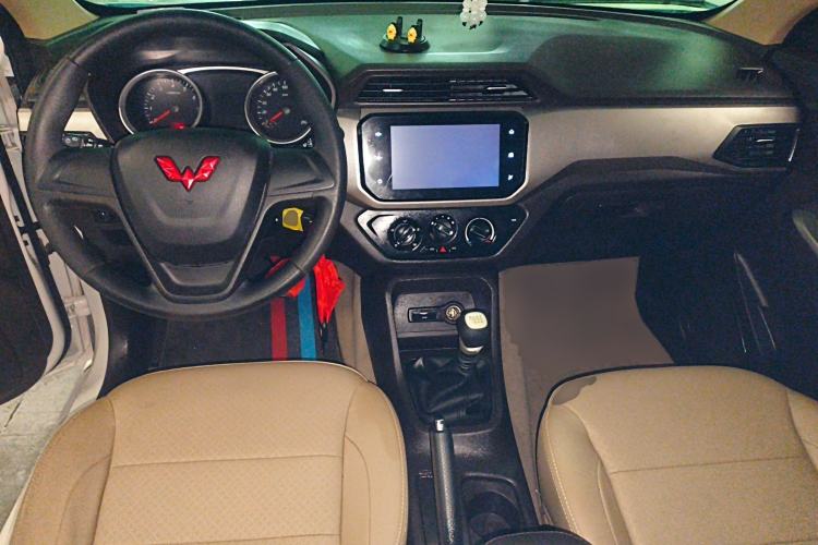 Used Wuling Hongguang 2021 1.5L S Comfort Edition LAR
