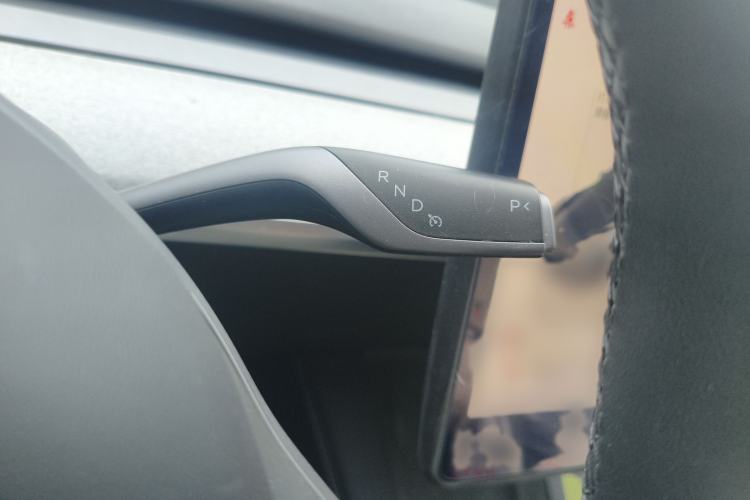 Used Tesla Model Y 2024 Rear-Wheel-Drive Version
