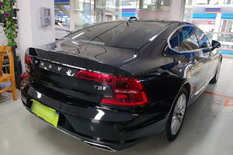 Used Volvo S90 2020 Facelifted T5 Zhiyi Luxury Edition