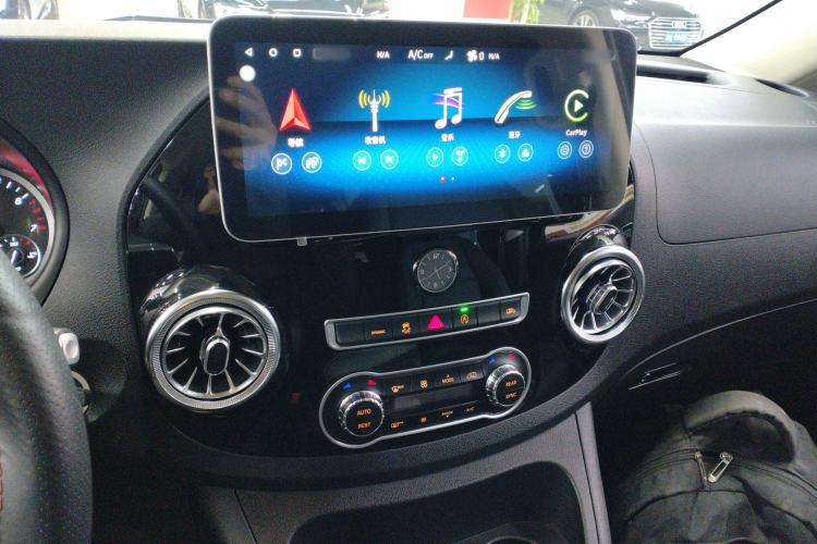 Used Mercedes-Benz Vito 2023 2.0T Business Version 7 Seats
