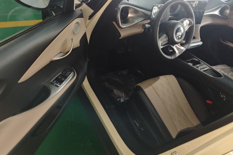 Used BYD Dolphin 2025 420km Free Edition
