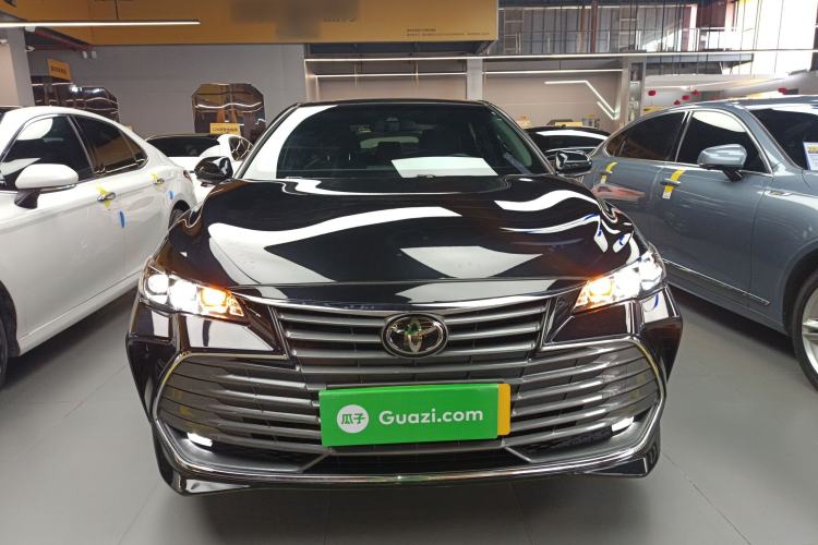 Used Toyota Avalon 2019 2.0L Luxury Edition China VI Standard
