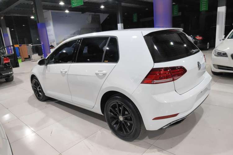 Used Volkswagen Golf 2018 230TSI Automatic Comfort Model
