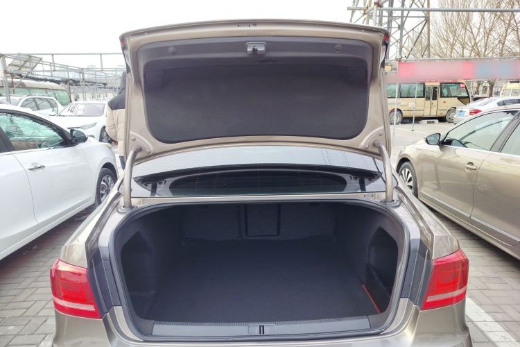 Used Volkswagen Magotan 2016 1.8TSI Smart Enjoyment Leading Model