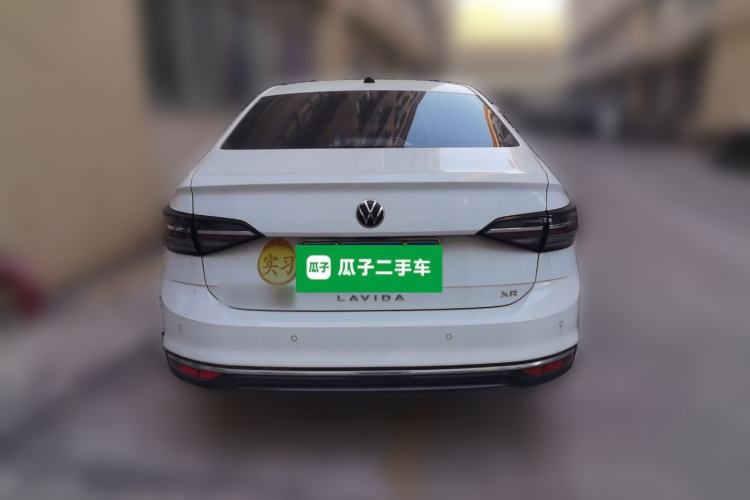 Used Volkswagen Lavida 2023 New Sharp 1.5L Automatic Outstanding New Vision Edition
