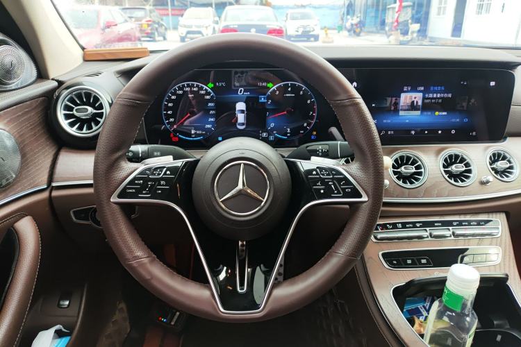 Used Mercedes-Benz E-Class 2021 E 300 L Premium Edition
