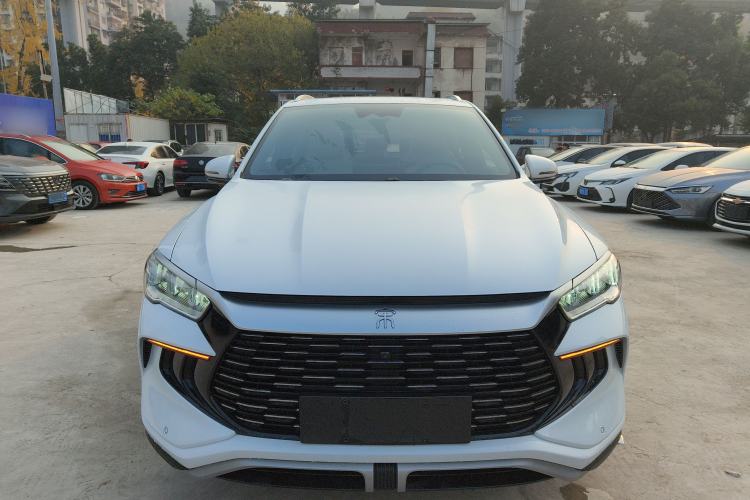 Used BYD Song Pro New Energy 2024 HONOR Edition DM-i 110KM Beyond Model
