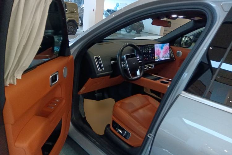 Used Li Auto L8 2023 Pro Model