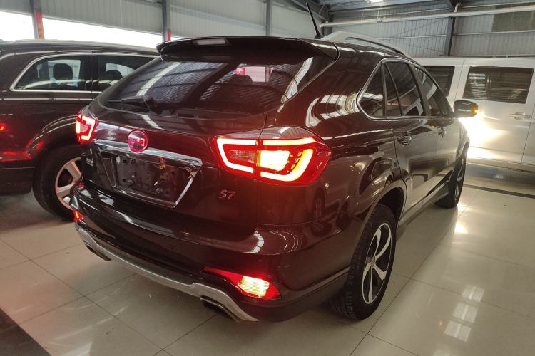 Used BYD S7 2015 2.0T Upgraded Automatic Flagship Version