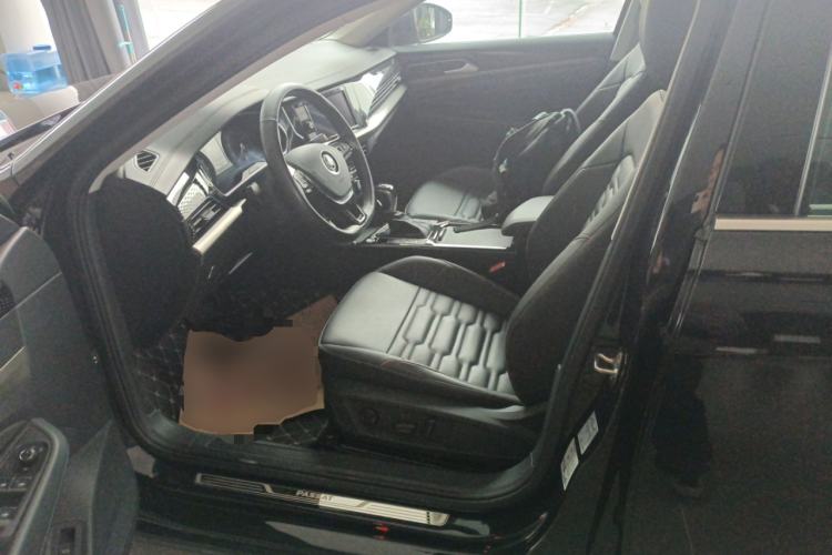 Used Volkswagen Passat 2019 330TSI Elite Edition China VI
