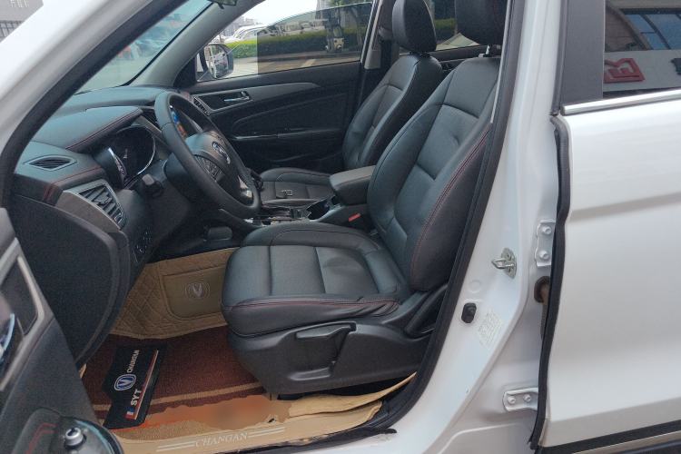 Used Changan CS75 2017 Shangkui Edition 1.5T Automatic Fengxiang Model
