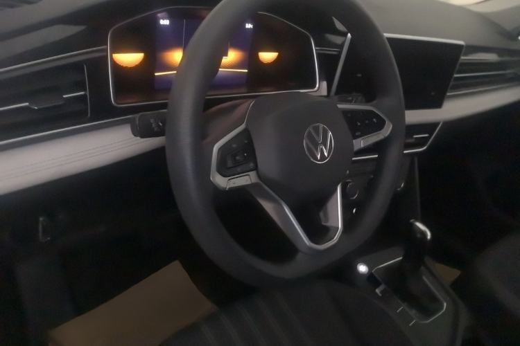 Used Volkswagen Tiguan L 2022 330TSI Automatic Two-Wheel Drive Comfort Edition
