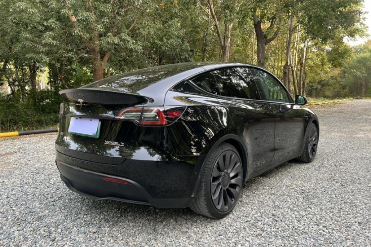 Used Tesla Model Y 2021 Performance High-Performance All-Wheel-Drive Version
