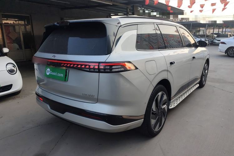 Used  eπ008 2025 210Max Rui Edition 6-Seater
