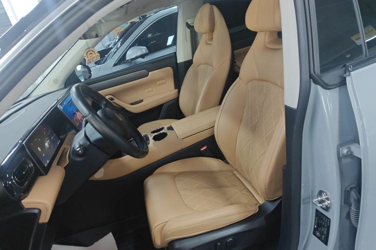 Used Leapmotor C11 2024 All-Electric 580 Luxury Edition
