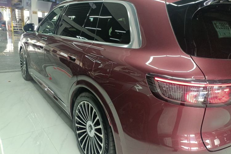 Used Hima AITO M8 2025 Extended-Range Ultra Version 53.4 kWh 5-Seater Edition
