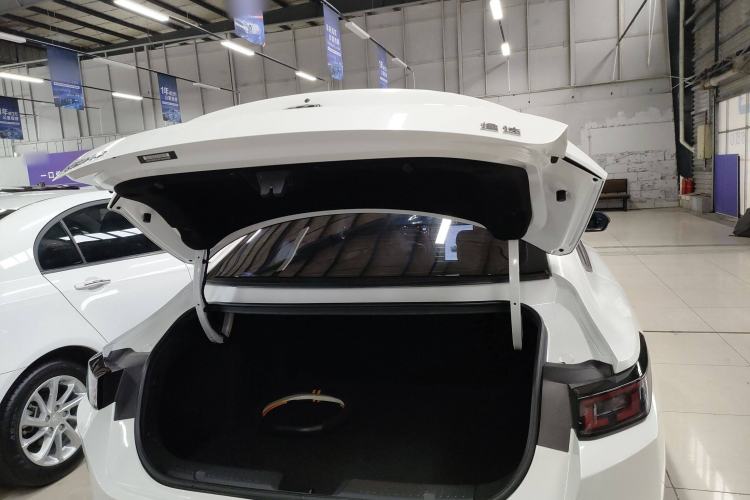 Used Changan Eado DD 2023 Blue Whale NE 1.5T GDI DCT Luxury Edition
