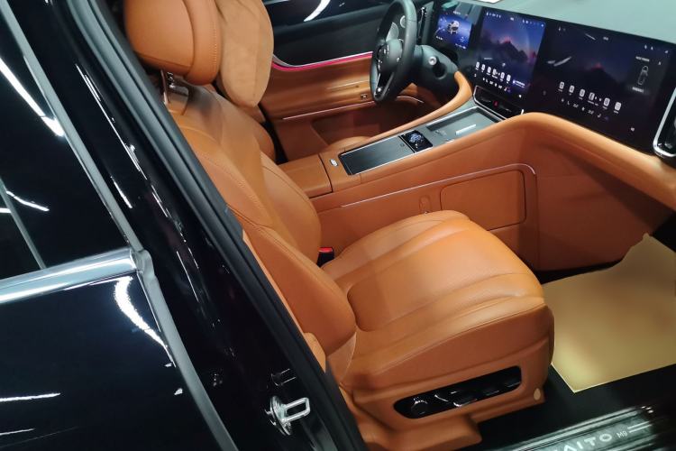 Used Hima AITO M9 2024 All-Electric Ultra Version 100 kWh 6-Seater Model
