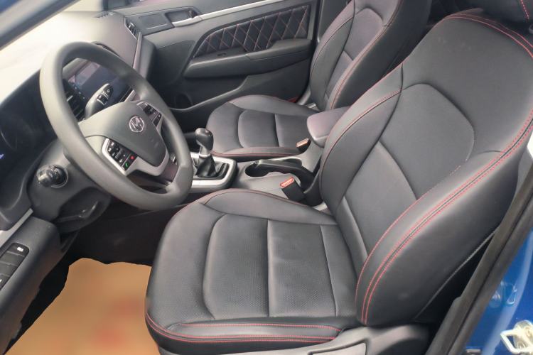 Used Hyundai Elantra 2016 1.6L Manual ZhiXuan · Dynamic Model
